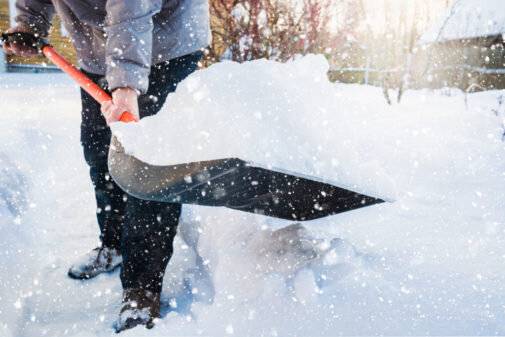 shovel snow safely