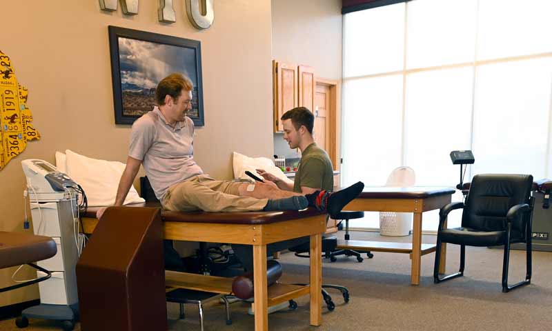 RS-leg-pain-post-surgery-recovery